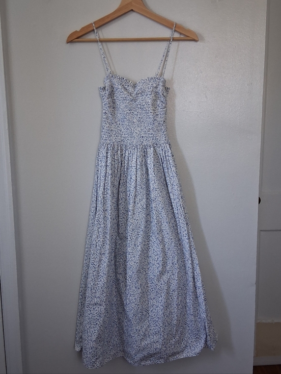 H&M Dresses & Skirts - H&M White & Blue Floral Dress Cotton